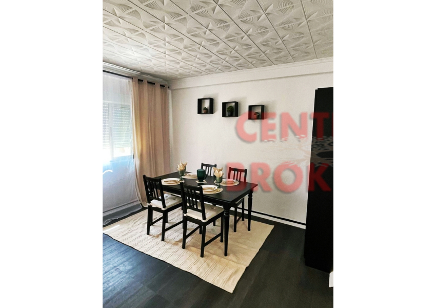Odnowiony apartament  przy porcie Bega, w Cullera